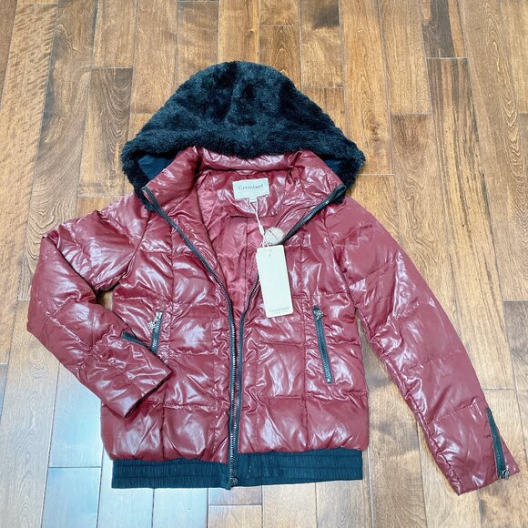 NWT Stylish Burgundy Puffer Down Jacket with Faux Fur Hood - Picture 1 of 6